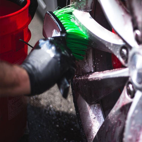 9 Griptek Tire & Fender Scrub Brush – Leno's Garage